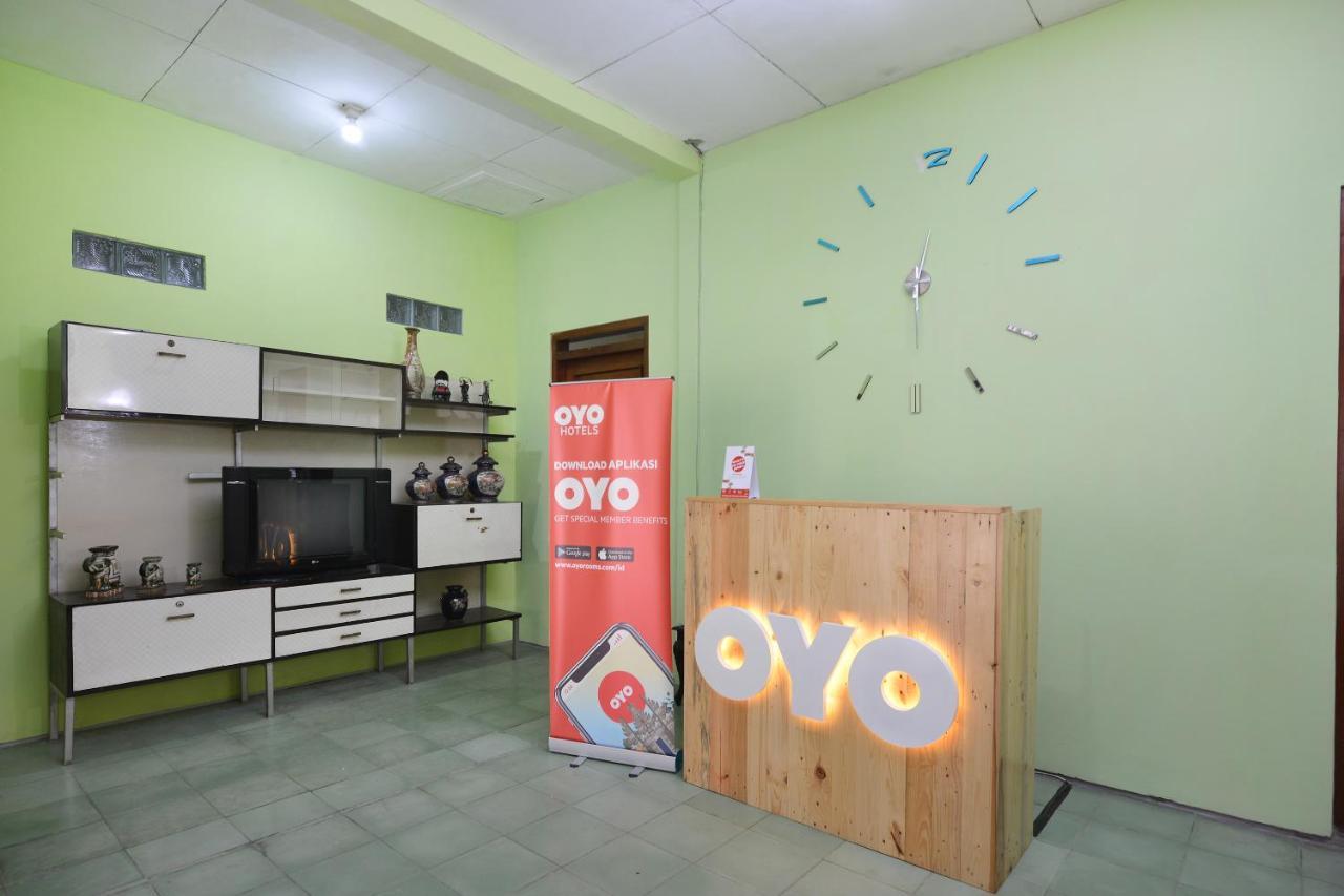 Super Oyo 1046 Omah Pathok Hotel Yogyakarta Exterior photo